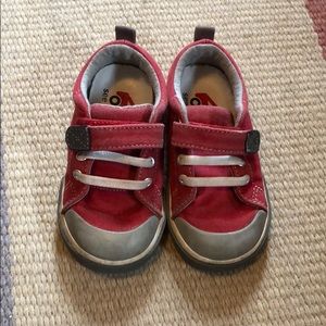 Kids sneakers